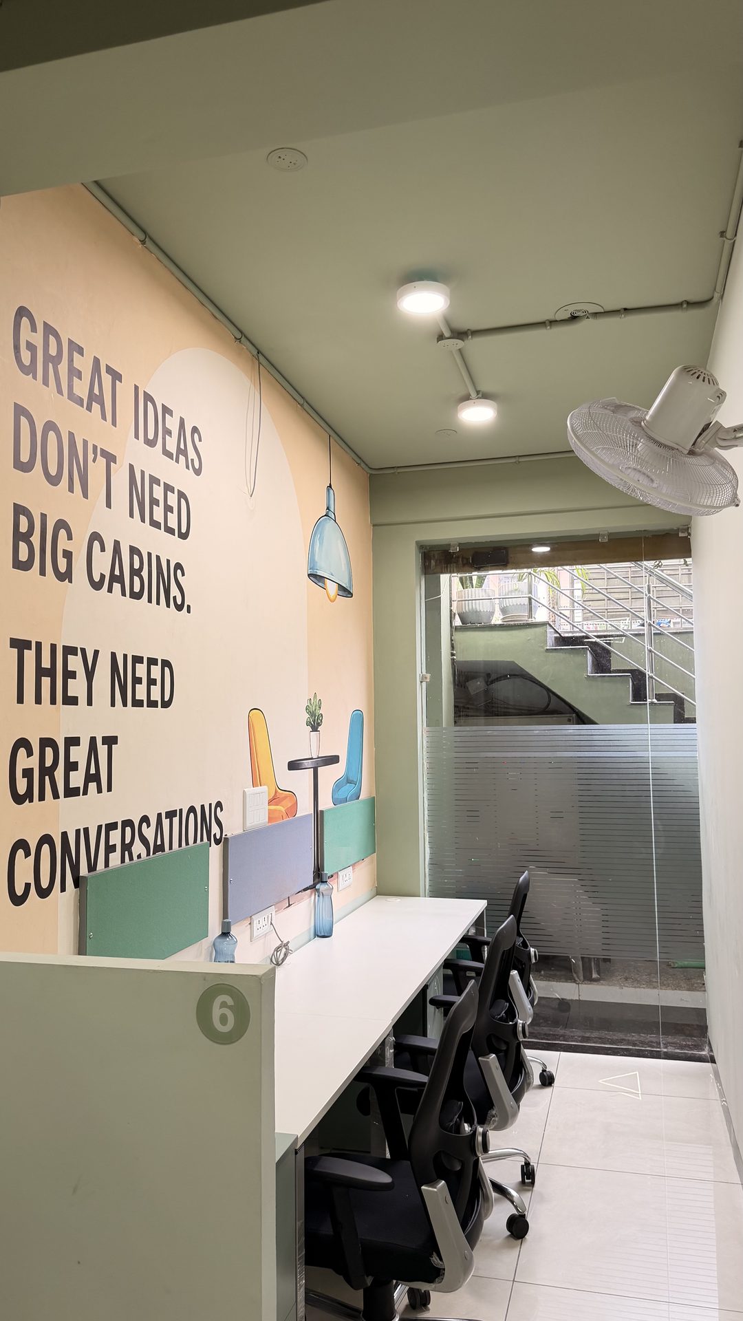 Private cabin with Great Ideas mural